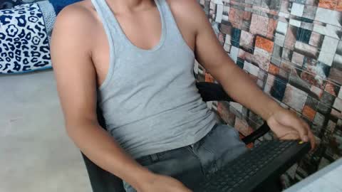 arnold online show from December 19, 9:43 pm