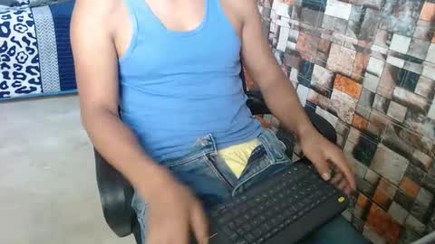 arnold online show from February 22, 3:47 pm