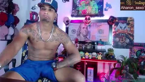 Aharon  ravelo online show from March 3, 3:46 am