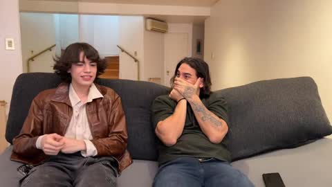 Andrea online show from April 20, 8:34 pm