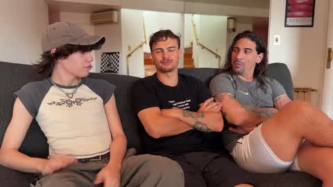 Andrea online show from December 1, 8:29 pm