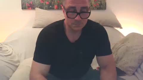 Sexurbation online show from April 15, 8:09 pm