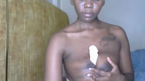 skylar online show from November 25, 4:39 pm