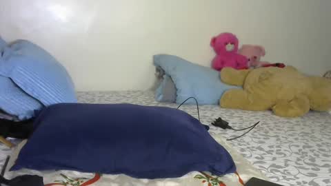 skylar online show from October 2, 9:41 am