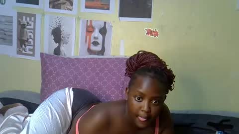 sexxykaree online show from April 15, 5:38 pm