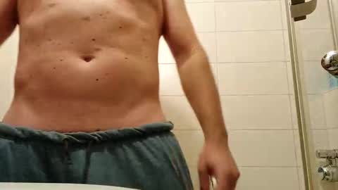 Snapshot of sexy30031986 chatting on October 5, 7:10 pm sexy30031986 online show from October 5, 7:10 pm