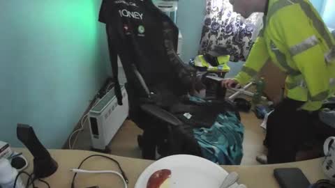 evry tip help me to buy a new car  111-1111-111111 tk   online show from September 24, 3:52 pm