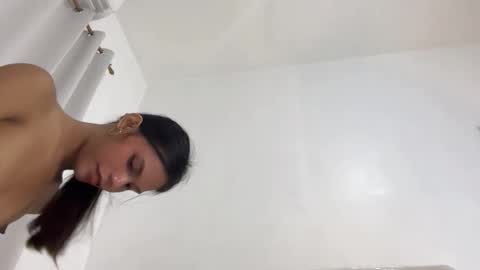 sexy_alexa17 online show from February 14, 11:02 am