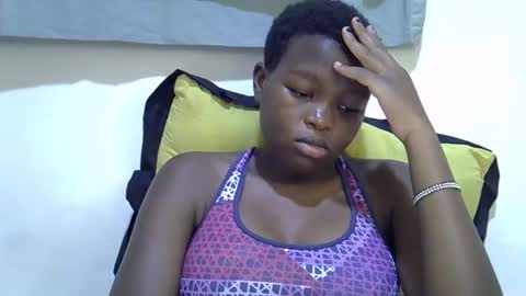 sexy_alia6 online show from March 6, 7:24 pm