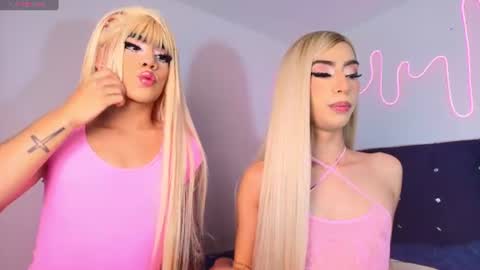 sexy_bellaa online show from June 15, 4:37 am