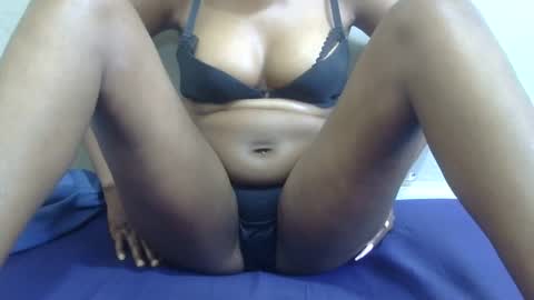 sexy_claude96 online show from February 11, 7:33 am