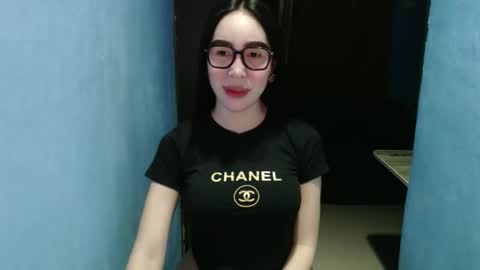 sexy_emily92 online show from March 15, 10:57 pm