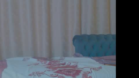 Lin online show from December 20, 12:56 pm