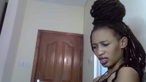 Snapshot of sexy_janny chatting on October 23, 4:47 am Janny online show from October 23, 4:47 am