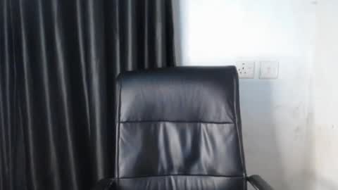 Snapshot of sexy_juicypussy1 chatting on October 20, 7:30 pm Hot Jasmine online show from October 20, 7:30 pm