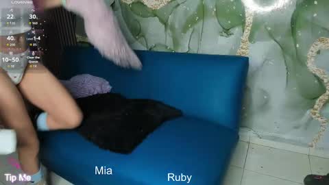 Hello welcome Our names are RubyMiaValentina and Boy Brian online show from March 7, 4:45 am