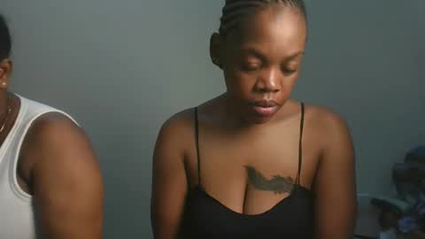 sexy_lyna online show from January 19, 8:46 am