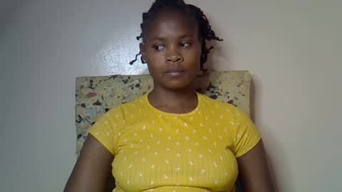 Molyne online show from May 11, 5:58 am