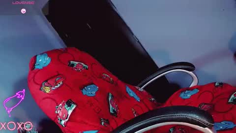 queen online show from April 14, 2:53 pm