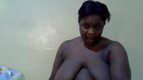 sexy_naila2 online show from April 5, 10:07 pm