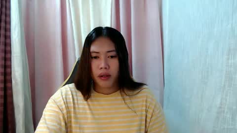 SOFIE  The woman who lives in the province online show from May 6, 9:15 am
