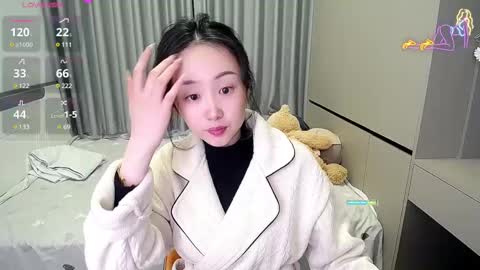 Ella online show from February 18, 3:53 am