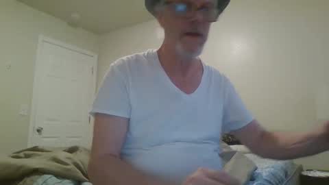 Daddy online show from February 25, 5:30 pm