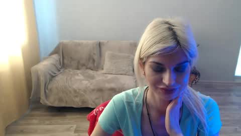 sexybeatriice online show from June 19, 10:21 am