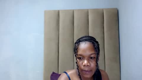 sexydivaxxx96 online show from December 15, 10:11 am