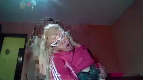 ENI pvt moan your name  WHEN I M NOT online you tell me in SNAPCHAT deal yes add me...  FREE TWITTER magiconline101...... online show from January 3, 1:38 am