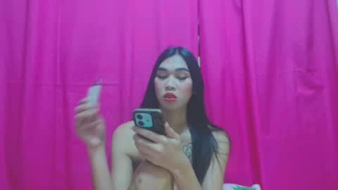 sexyhornyts4u online show from April 21, 1:40 pm