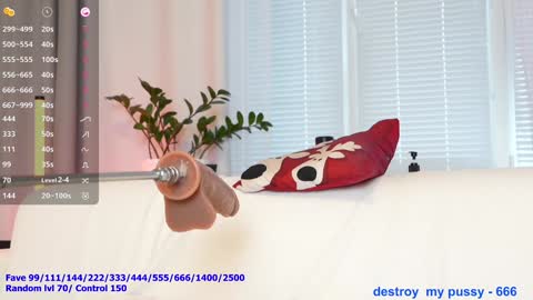 sexykiska online show from November 8, 7:44 am