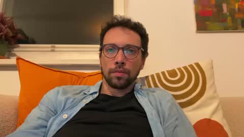 Leo online show from November 1, 11:37 pm