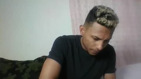 Sexy leon online show from December 30, 9:40 pm