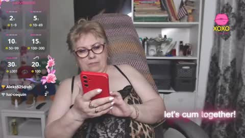sexylynette4u online show from June 3, 2:33 pm