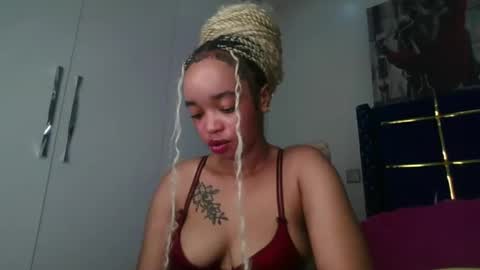 mel online show from March 23, 11:59 am