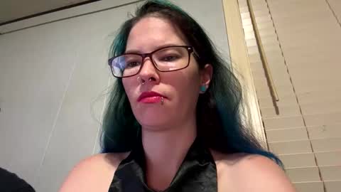 sexymilf42088 online show from December 7, 4:48 am