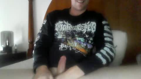 Sexymotherfucker94 online show from June 13, 3:22 pm