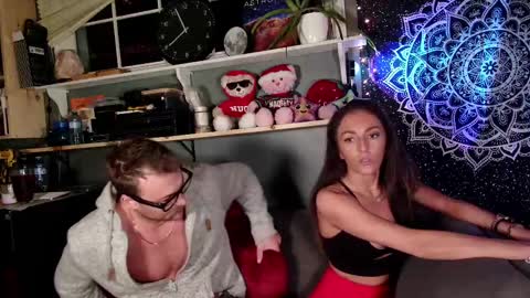 Royal Duo online show from February 14, 2:39 am