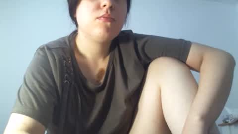 Snapshot of sexynyu18 chatting on October 14, 10:29 am Alex online show from October 14, 10:29 am
