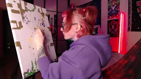 Alyssa online show from April 21, 1:29 pm