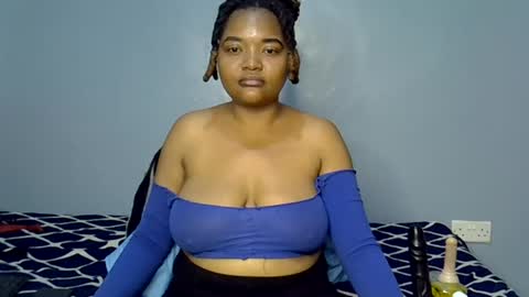 sexyshazy1 online show from July 22, 6:21 pm