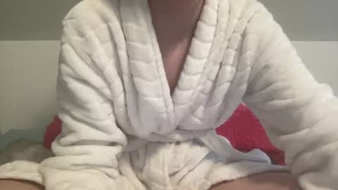 Sexy Skylar online show from July 6, 9:50 pm