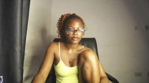 Darkskinned Rae online show from April 22, 6:59 pm