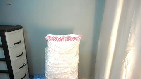 sexytight_tanya online show from November 15, 4:36 am