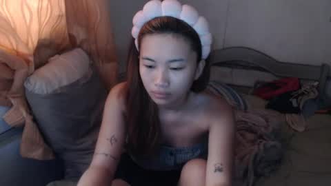 sexyymiya online show from July 6, 3:36 am
