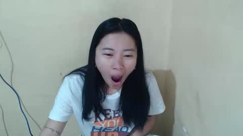 sexyymiya online show from April 8, 9:40 pm