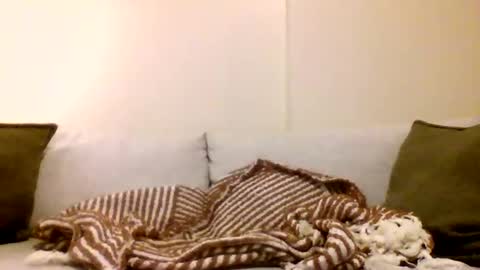 seymourjohnson_ online show from April 7, 5:42 am