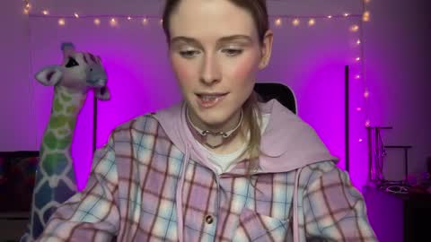 shadebabe online show from December 29, 4:59 am