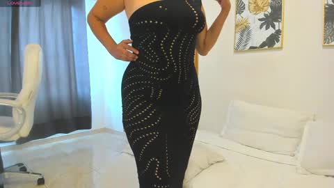 Shadixa Luxx  online show from March 31, 2:28 pm